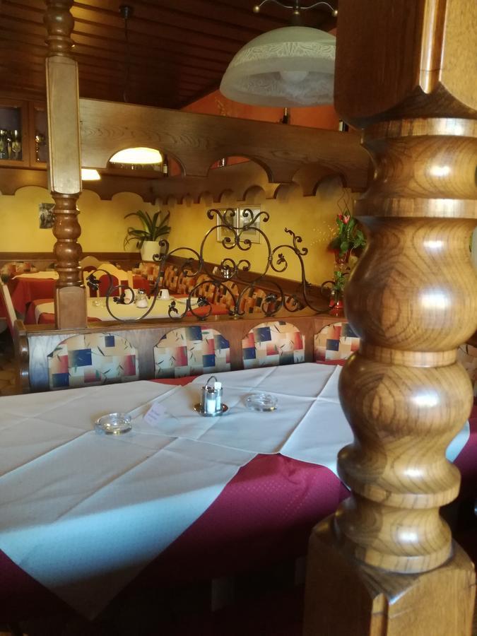 Gasthof Platzschmied Guttaring المظهر الخارجي الصورة
